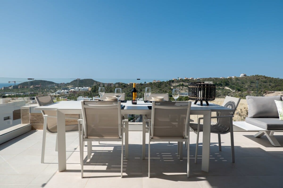 Carrer de Brasil, 2, 03509 Finestrat, Alicante, Spain