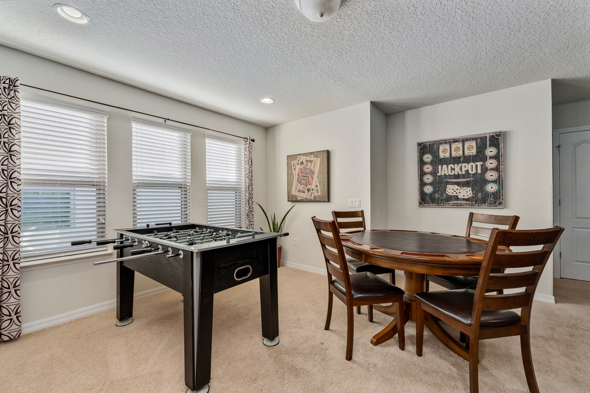 Luxury home w/private pool, water park & Disney