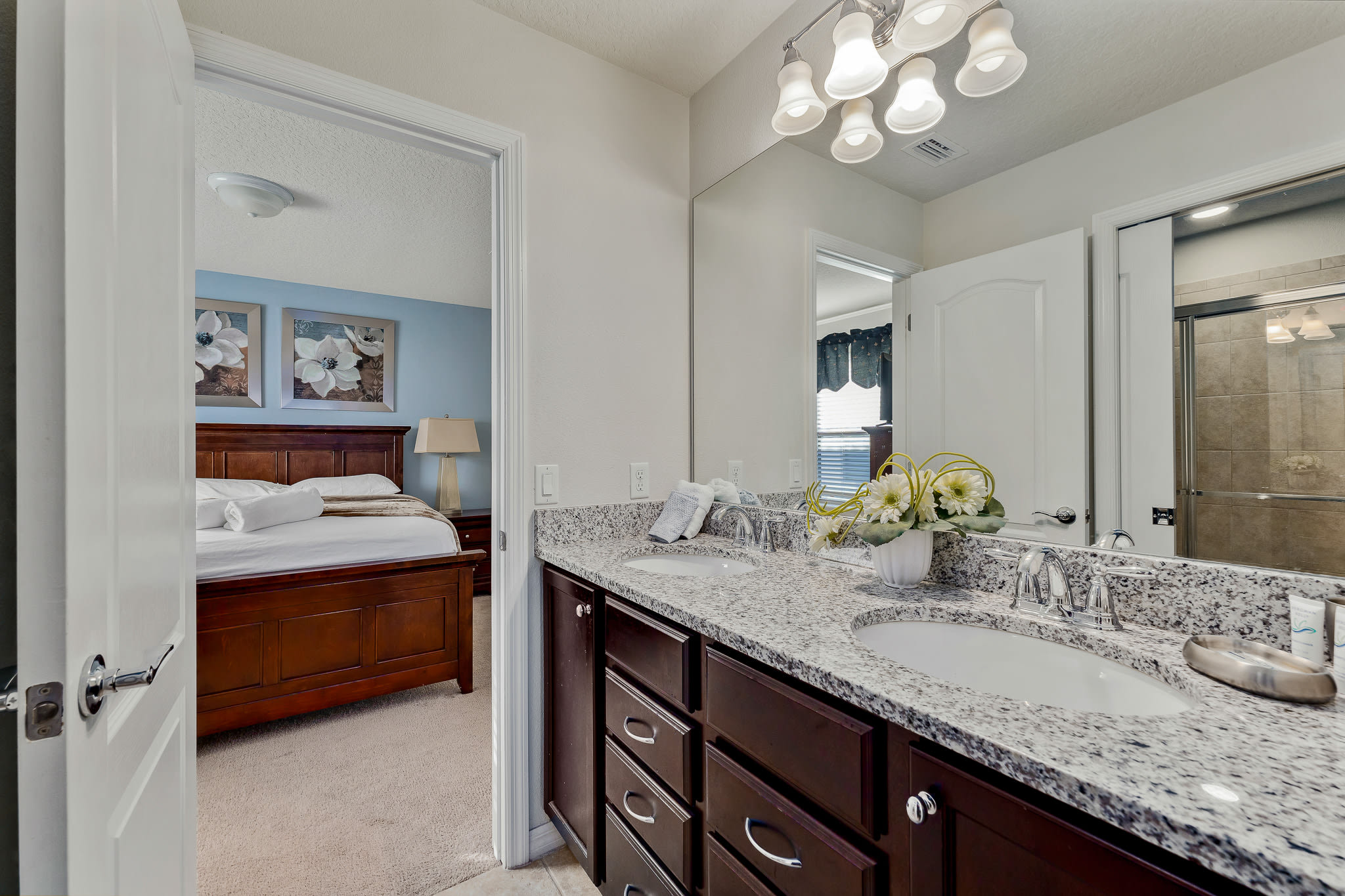 Luxury home w/private pool, water park & Disney