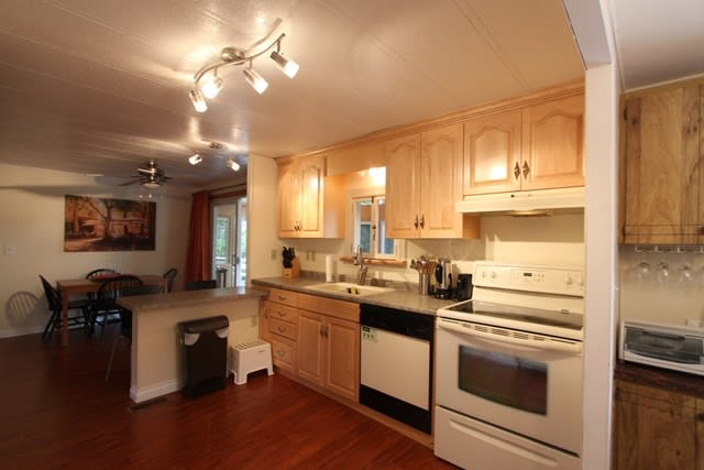 RC - Cottage #1624