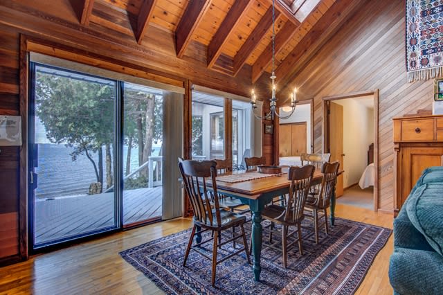 RC - Cottage #1484