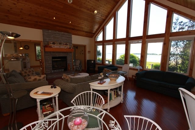RC - Cottage #1725