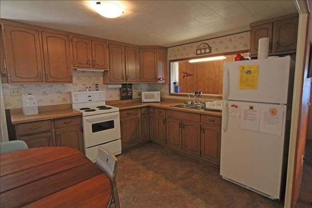RC - Cottage #1202
