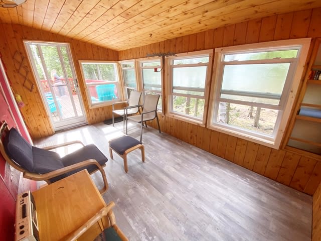RC - Cottage #1243