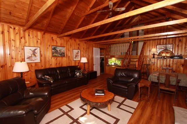 RC - Cottage #1874