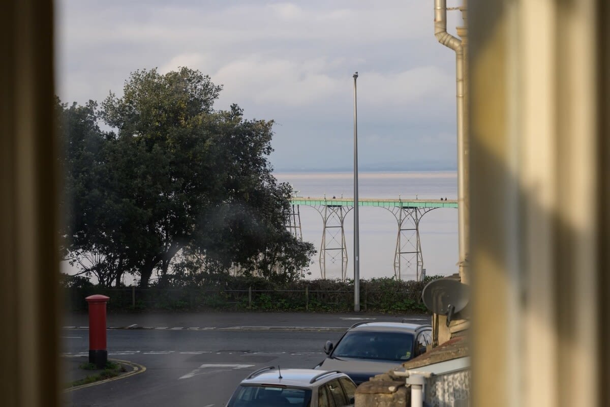View 3