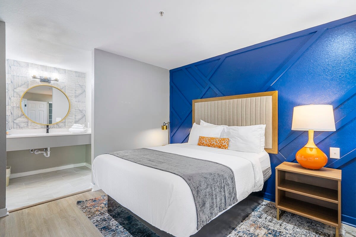 Newly Renovated Atlanta Condo Prime Buckhead, Atl