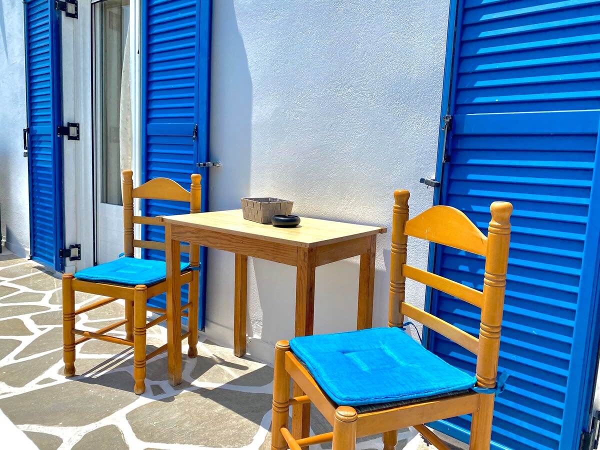 Amazing Blue Marsis Apartment in Paros in Paros — photo 5