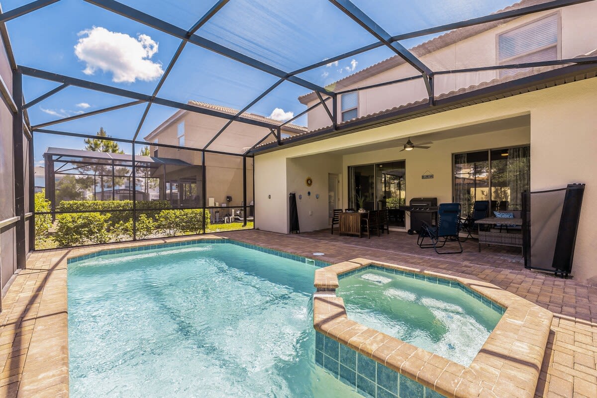Group Getaway with Pool & Game Room Near Disney in Davenport, FL
