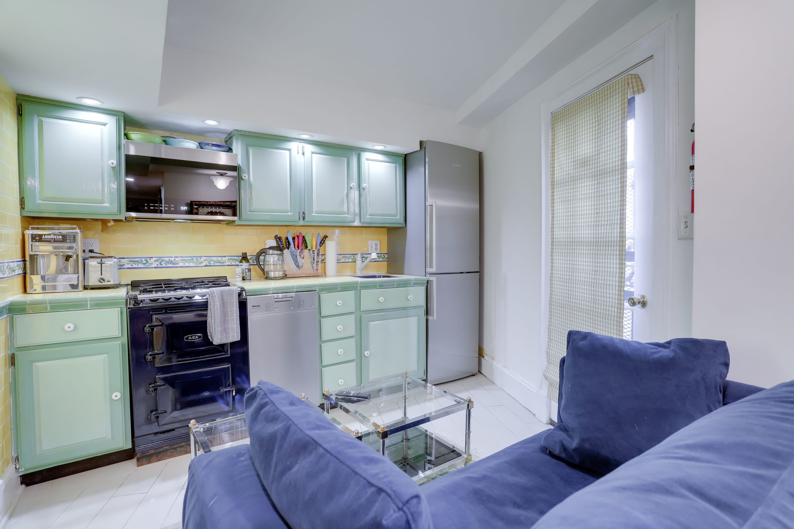 View 9