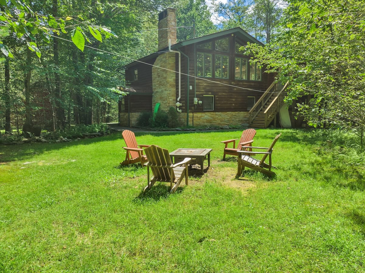 Log Cabin | King Beds | Lake Access