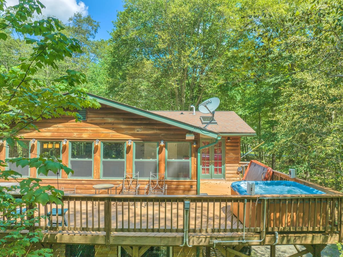 Log Cabin | King Beds | Lake Access