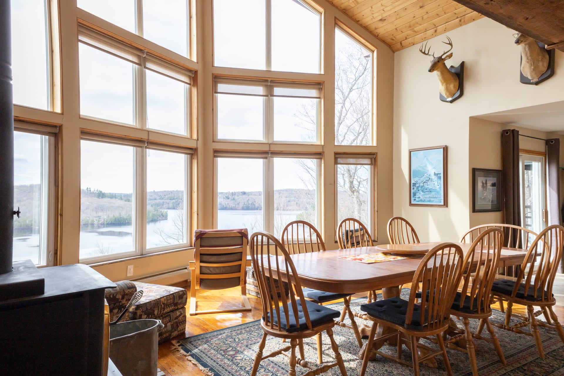 A - Cottage #114|Lake Vernon|Huntsville|Cottage Vacations|