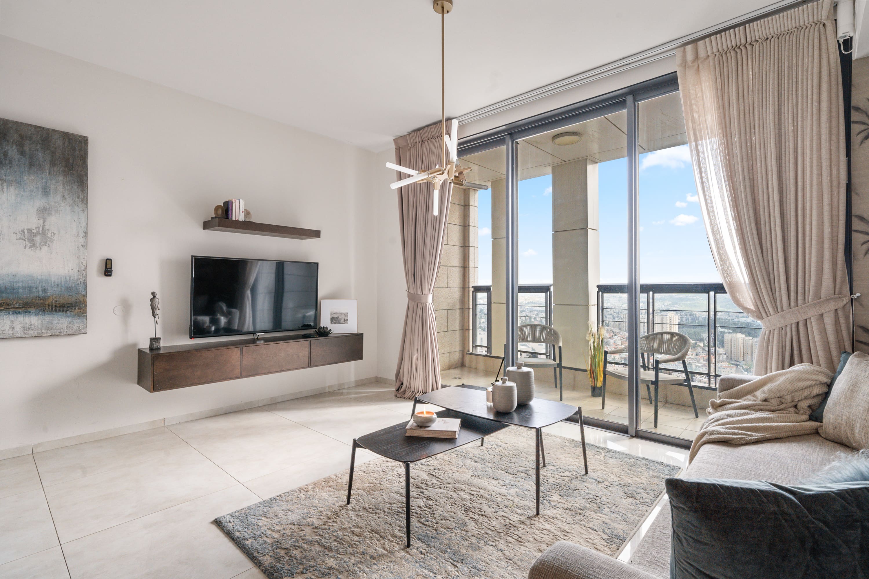 JTower - Magical 2BR Parking with amazing view, city center photo 12