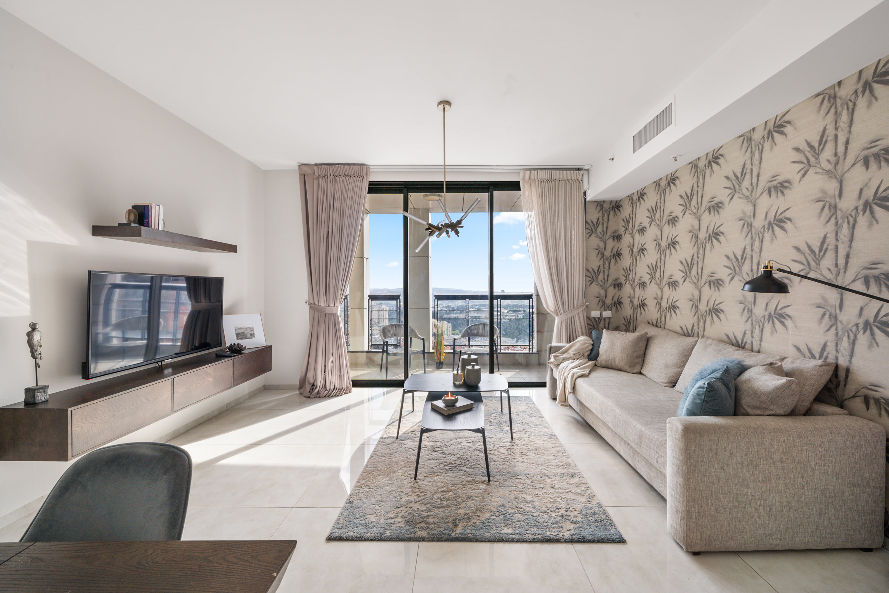 JTower - Magical 2BR Parking with amazing view, city center photo 13