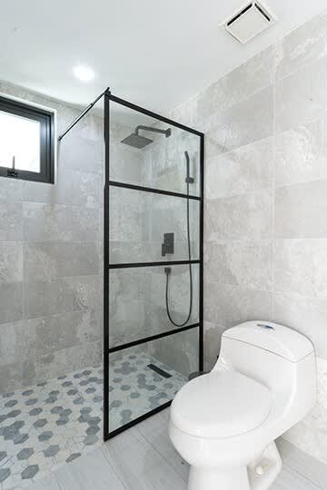 Rent a Charming Bedroom in Dorado del Mar