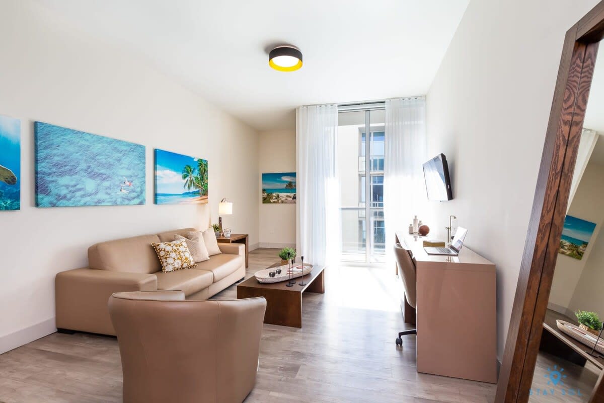 Rooftop Pool - Balcony | Hollywood Beach+ Gym — Hollywood, FL — vacation rental