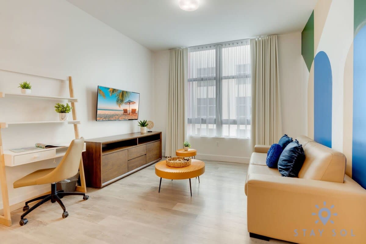 Rooftop Pool |Hollywood Beach Broad–walk|Gym — Hollywood, FL — vacation rental
