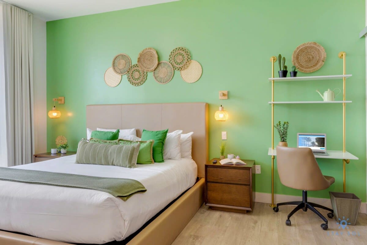 A Rooftop Pool| Balcony|Hollywood Beach Broad–walk — Hollywood, FL — vacation rental