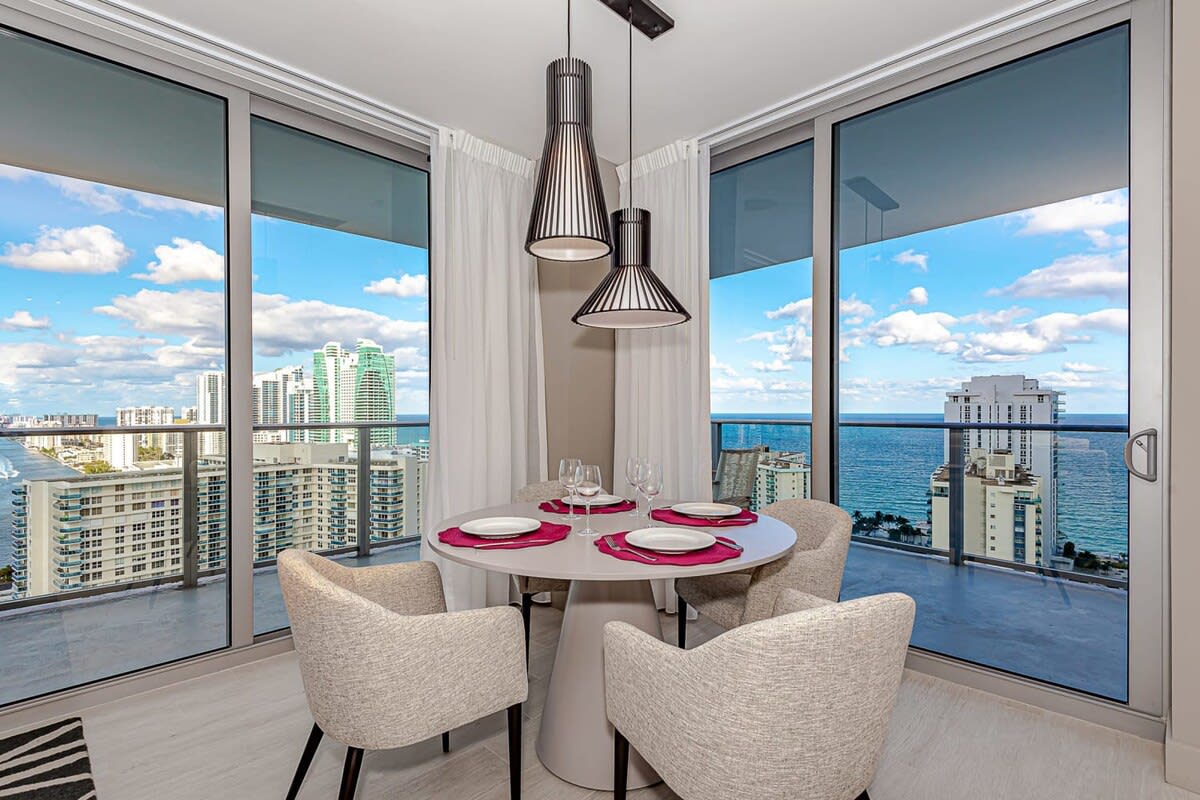 Luxury 2Br- Front Ocean & Bay View|Amazing Pools - Foto 1