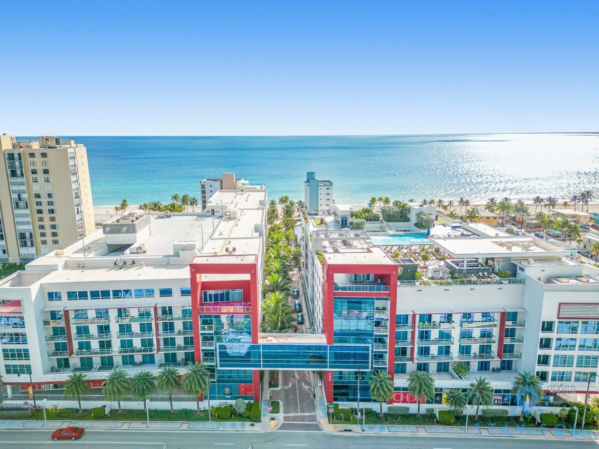 Rooftop Pool+Hot Tub|Hollywood Beach Broad–walk - Foto 1