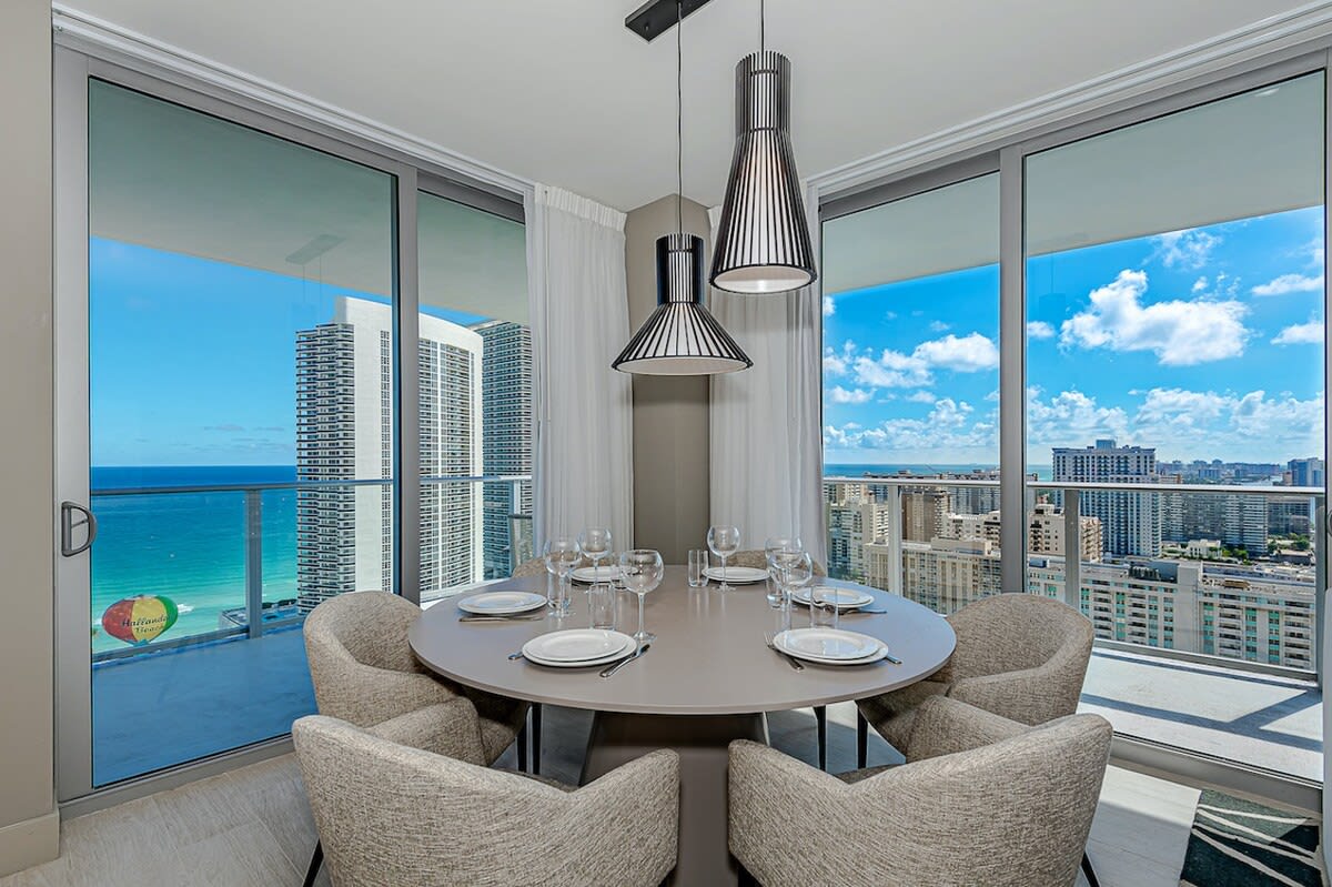 Wrap Around Balcony: 2Br| Amazing Views+ Pools - Foto 1