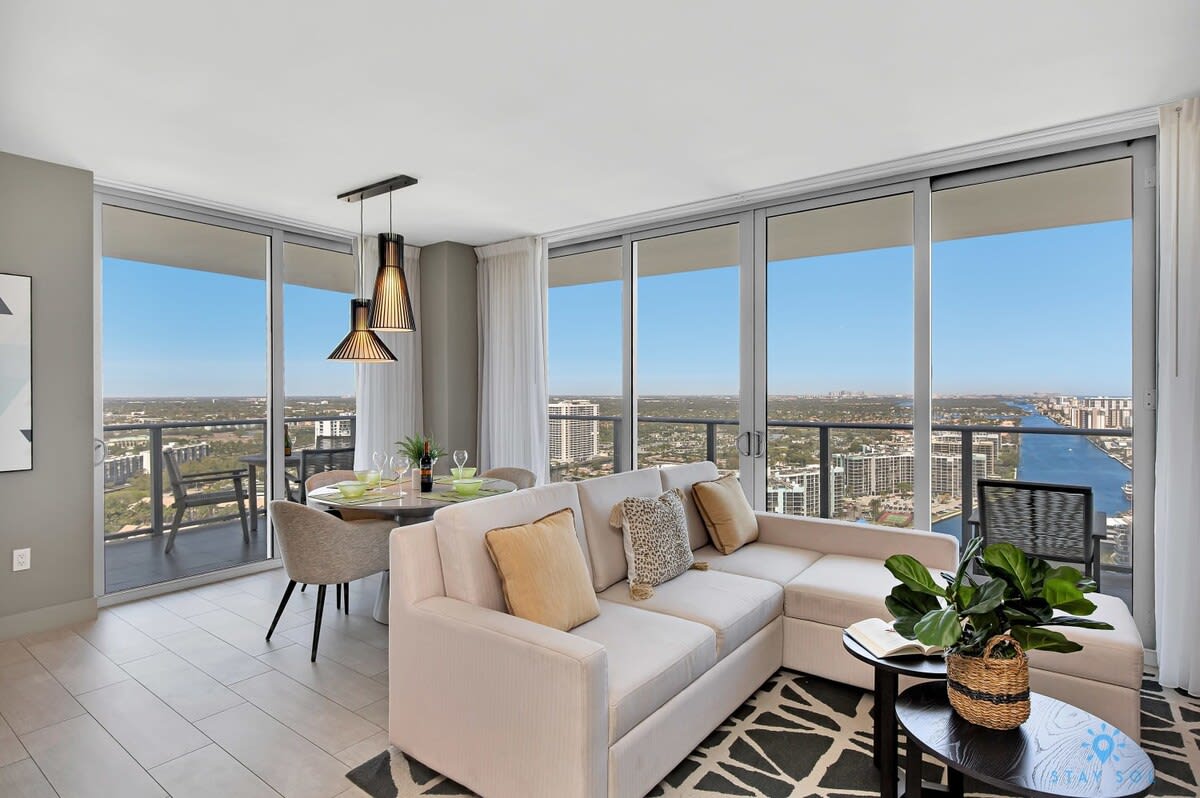High-Floor with Stunning Views | Pools+ Near Beach