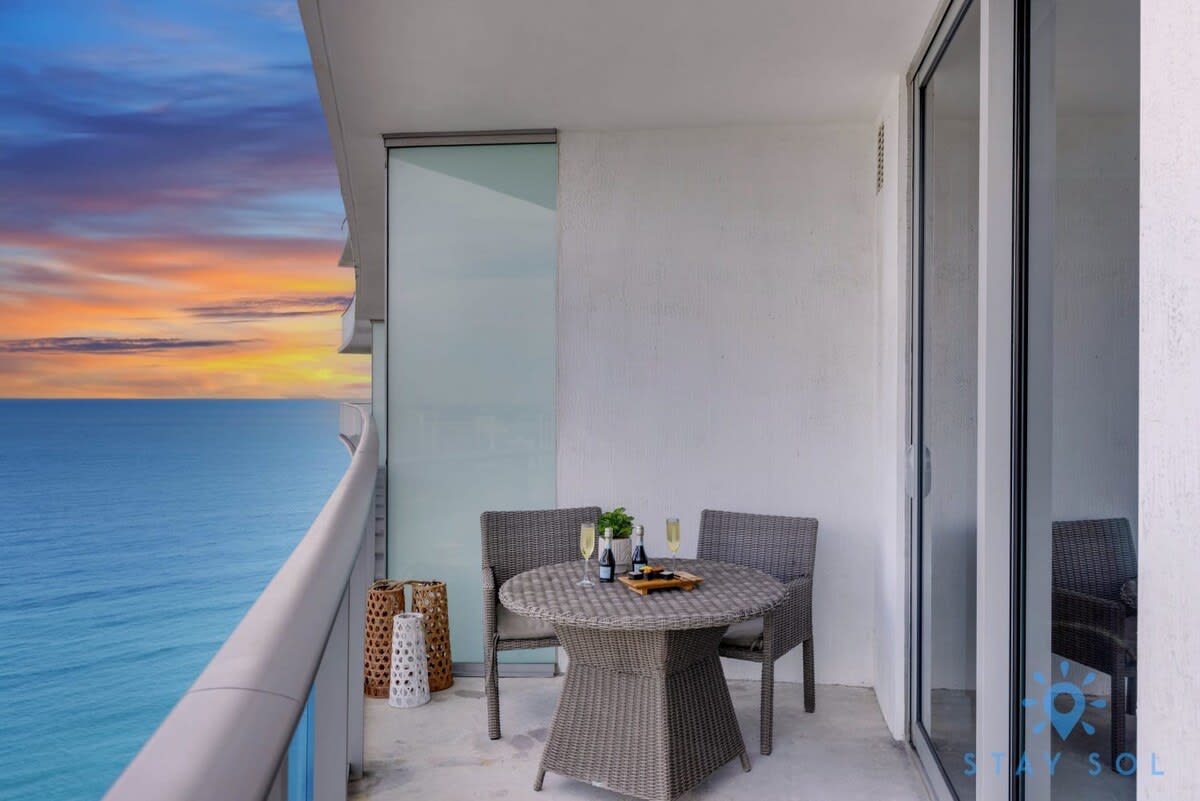 Oceanfront Elegance: Sunset Views, Pet-Friendly - Foto 1