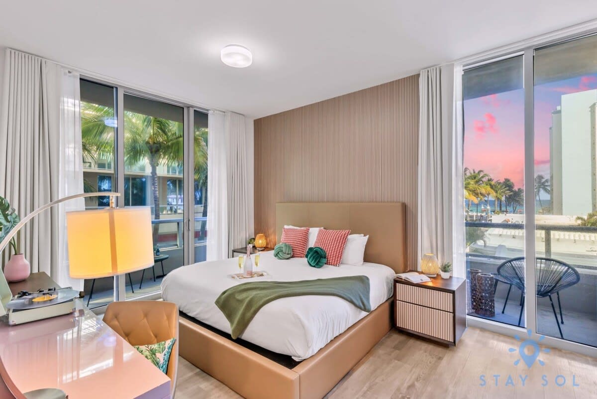 Lovely Apartment|Rooftop Pool+Hot Tub|Broad–walk