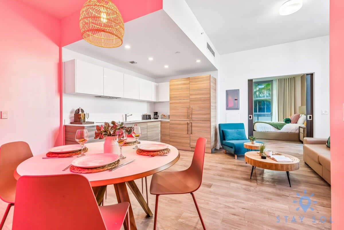 Lovely Apartment|Rooftop Pool+Hot Tub|Broad–walk