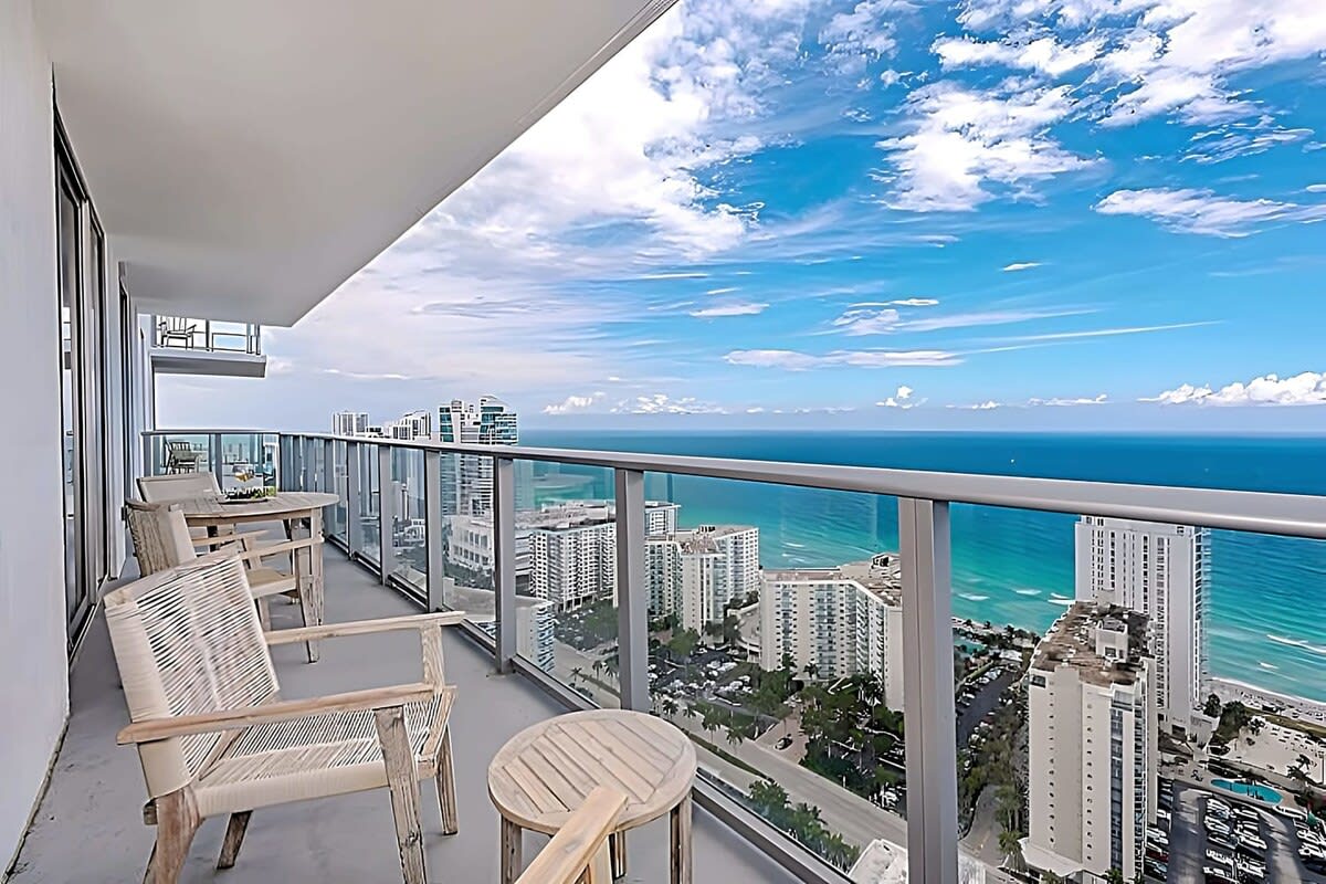 Oceanfront Balcony| Enjoy Endless Views| Hot Tub - Picture 1