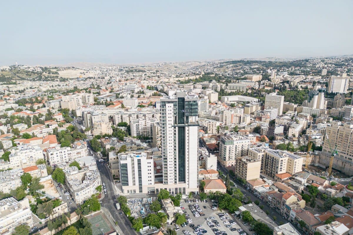 1 Bedroom in Savyon View Tower, Unit SW8 – City Center Jerusalem photo 49