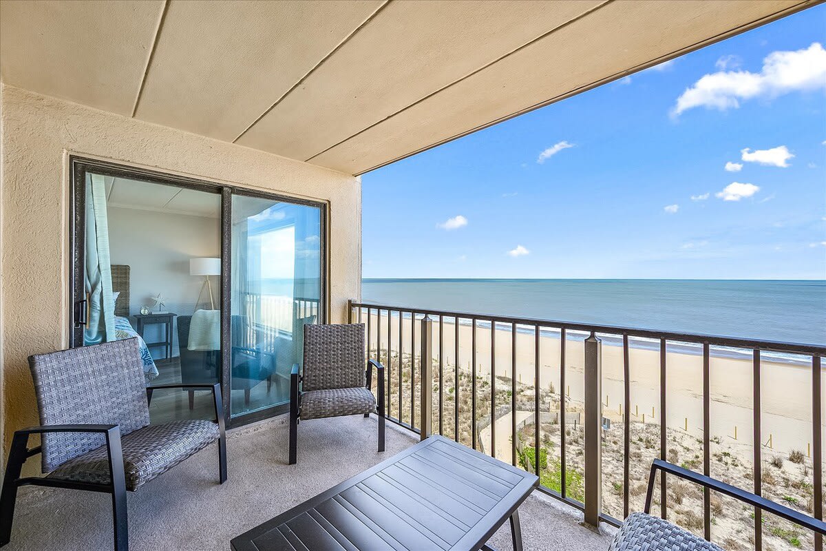 Beachfront Two Bedroom Condo with Indoor Pool