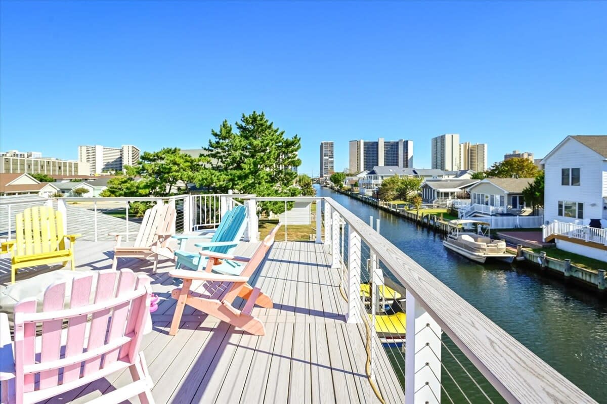 Three Bedroom Waterfront Home with a Rooftop Deck | Photo 2