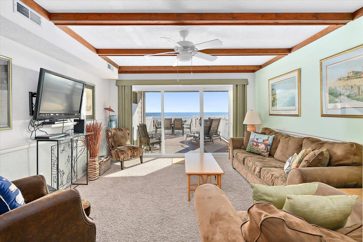 Large Four Bedroom Direct Oceanfront Townhome