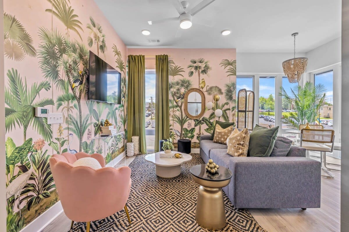 Jolene | Luxury East Nash Music Retreat | Sleeps 6
