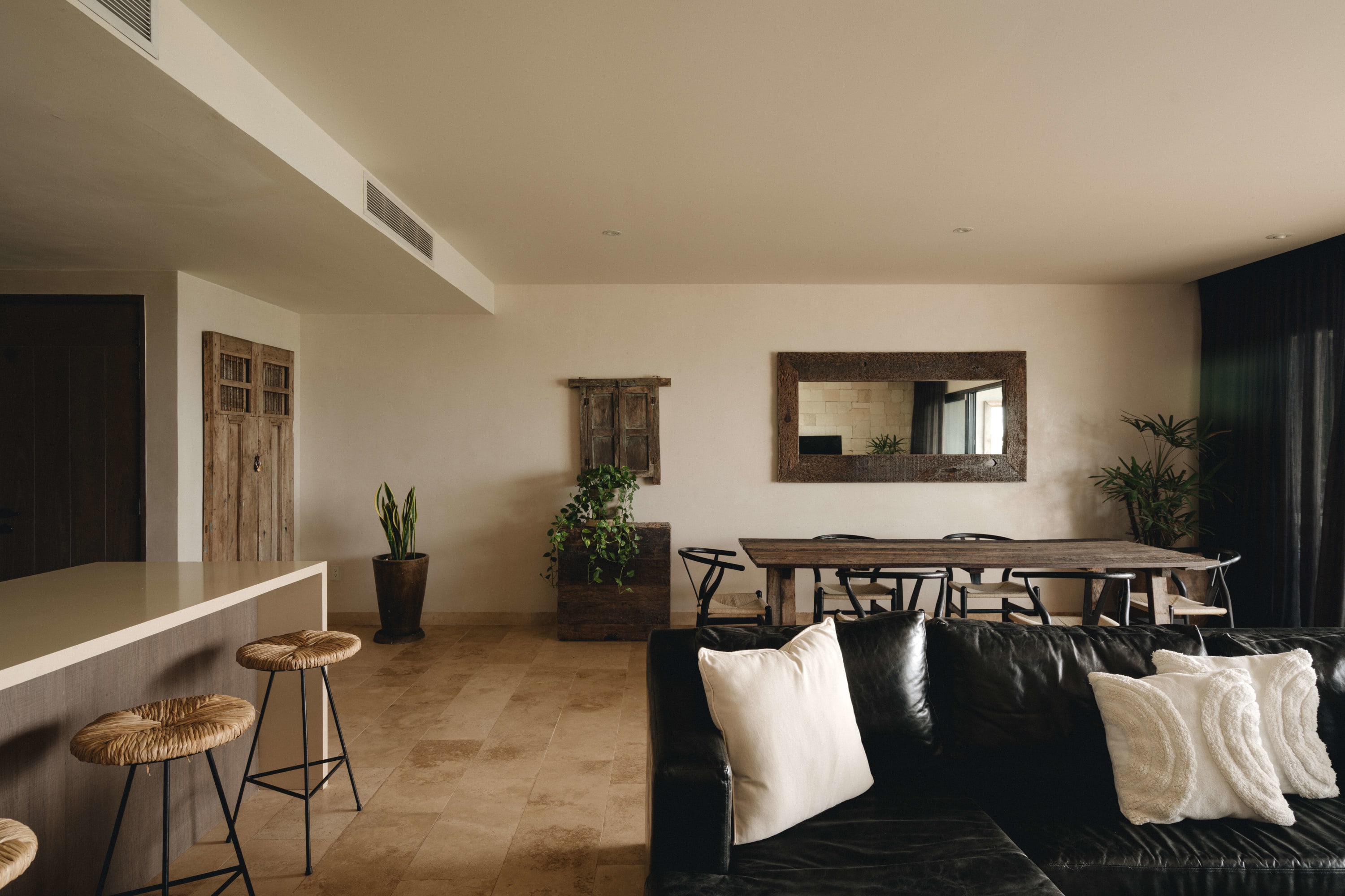 Beautiful and spacious living, dining, and kitchen area