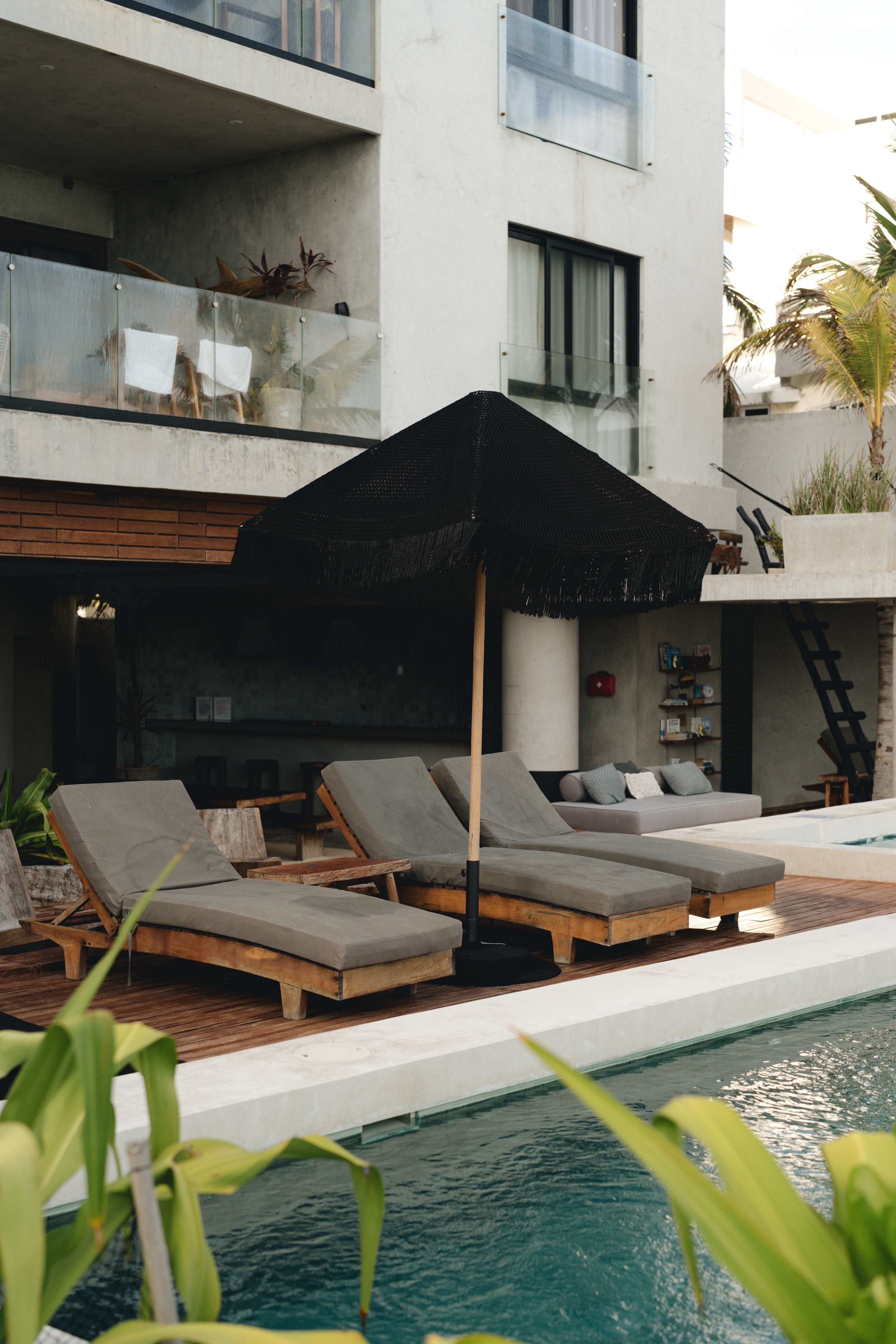 Shared pool with loungers