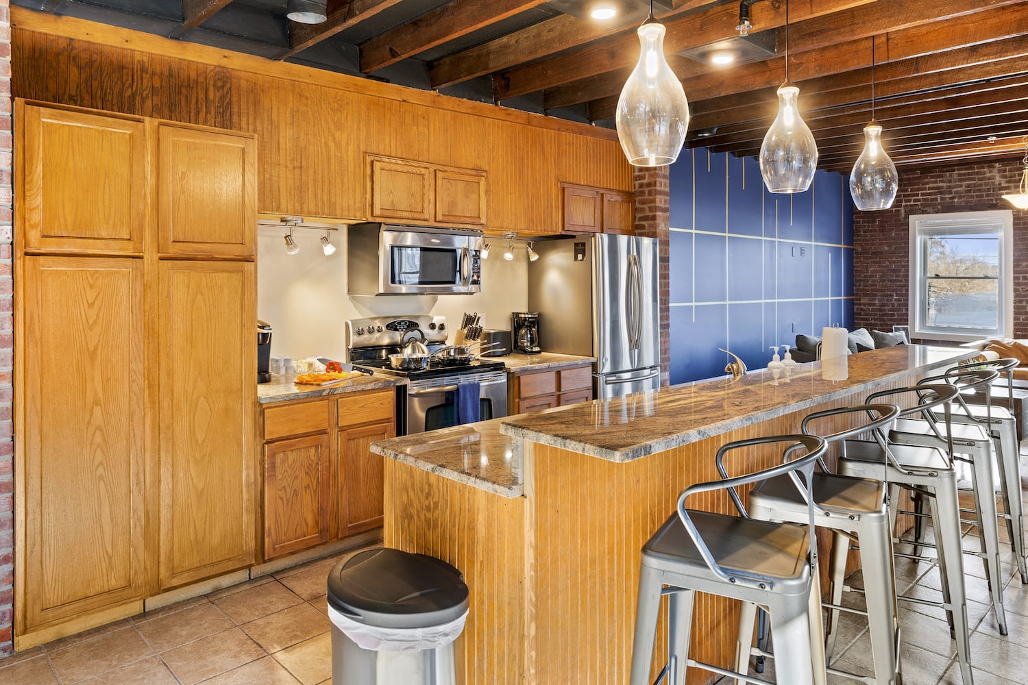 KING Sleep8 4Bed 3BR 2BA Swepson Loft 301 - Photo 18