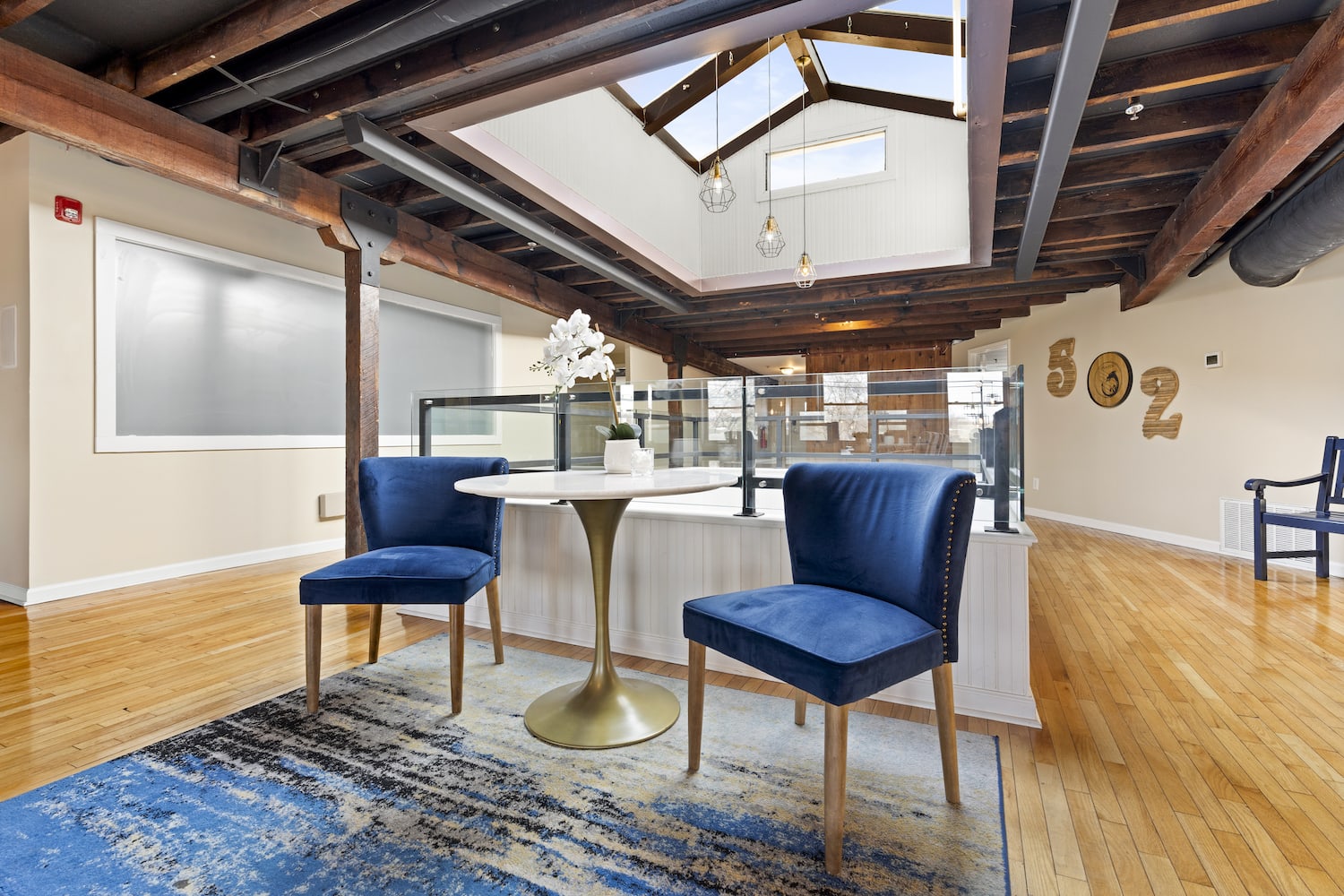 KING Sleep8 4Bed 3BR 2BA Swepson Loft 301 - Photo 35