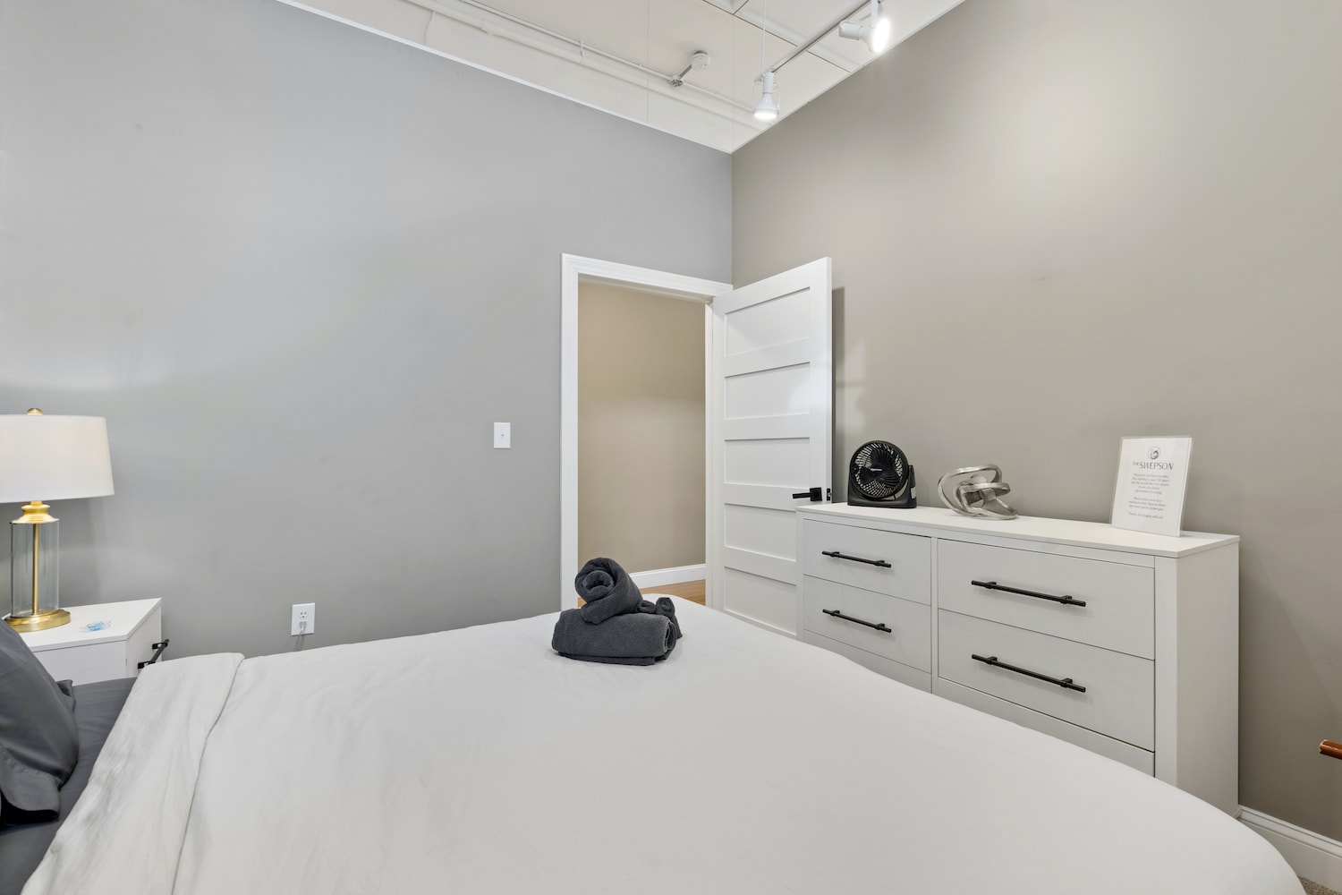 KING Sleep10 5Bed 4BR 2BA Swepson ICON 102 - Photo 44