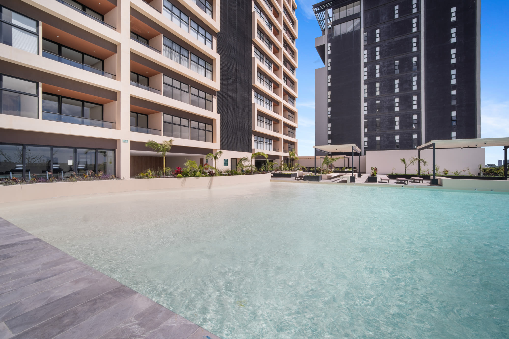 Baltia Luxurious One Bedroom Ap 2