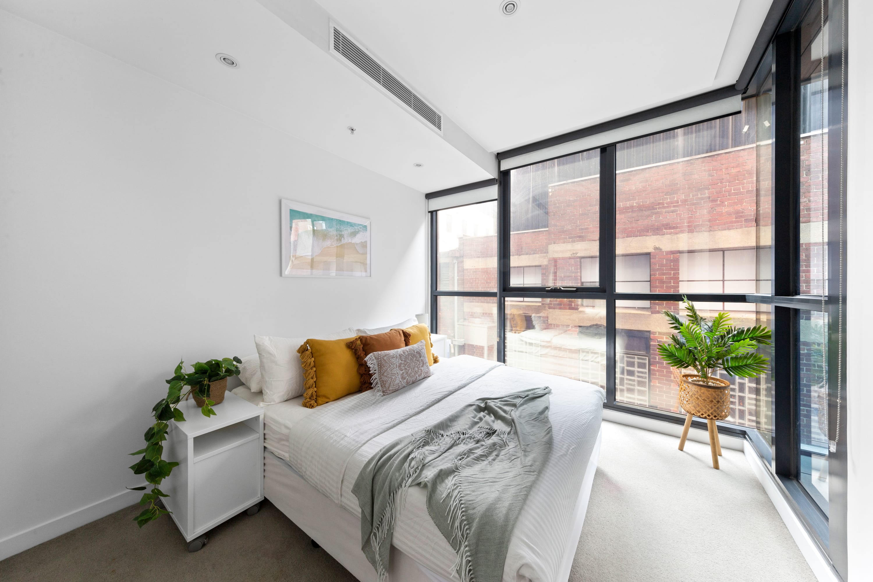A Chic & Comfy 2BR Apt Near Federation Square β Melbourne, Victoria β vacation rental