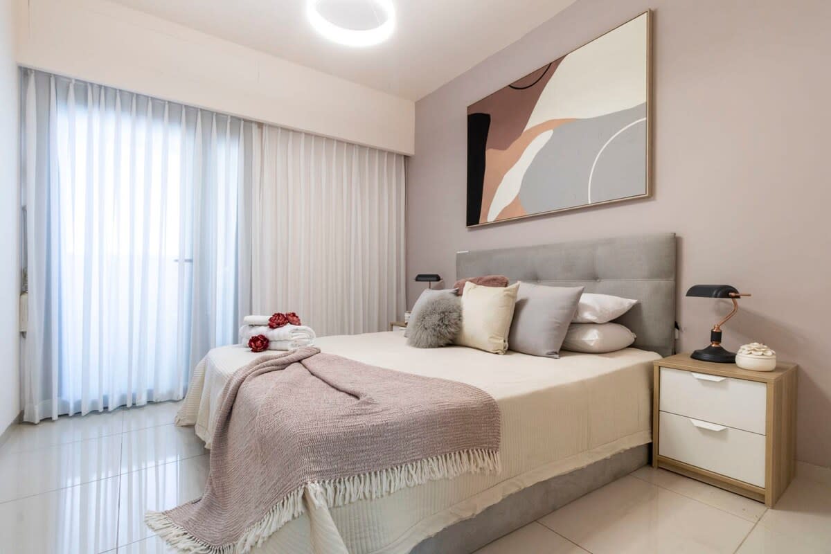 Low floor 1 bedroom parking downtown Jerusalem photo 14