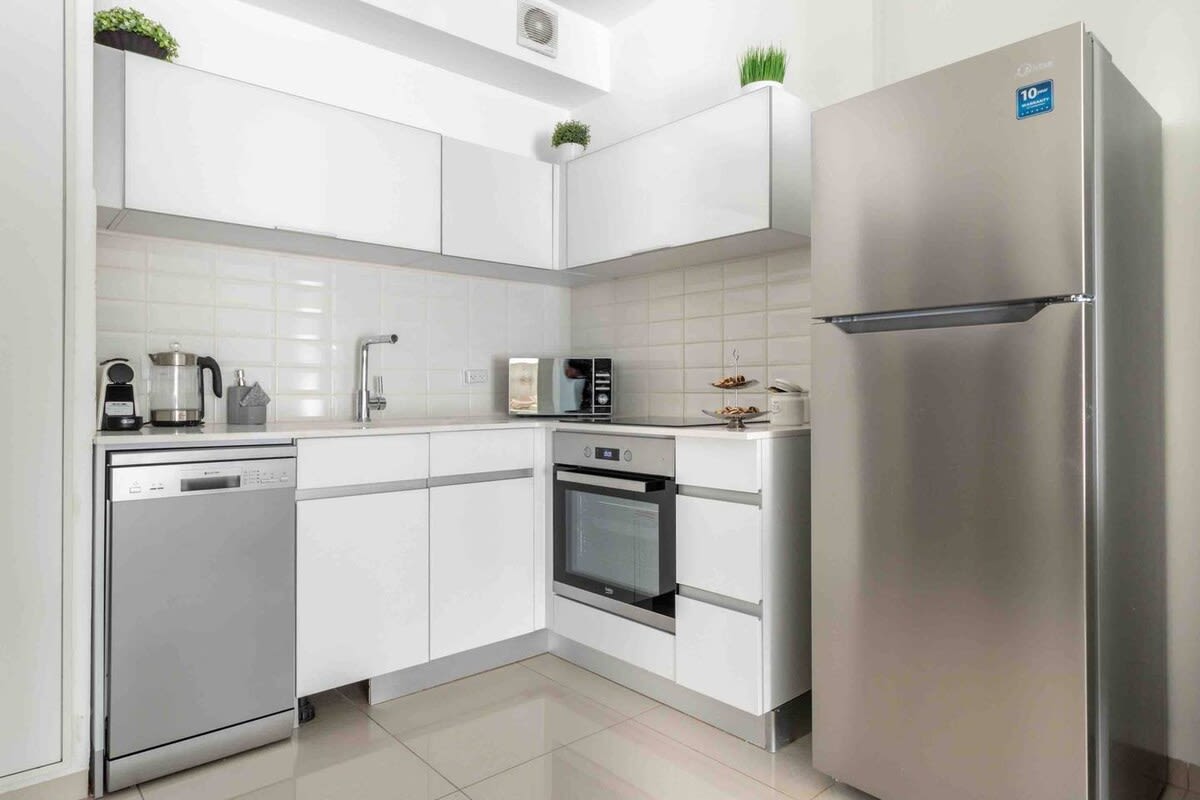 Amazing 1 bedroom in best location/parking photo 15