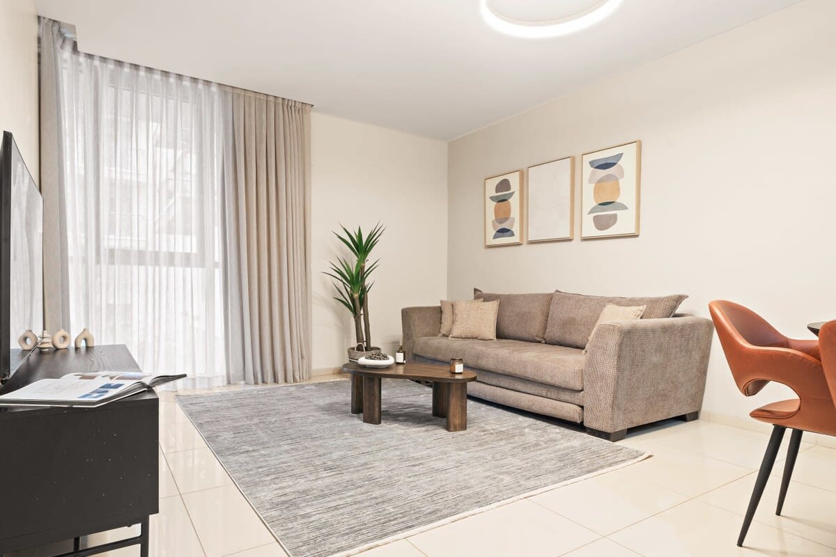 Modern & Comfortable 1-Bedroom Oasis with Luxury Amenities photo 10