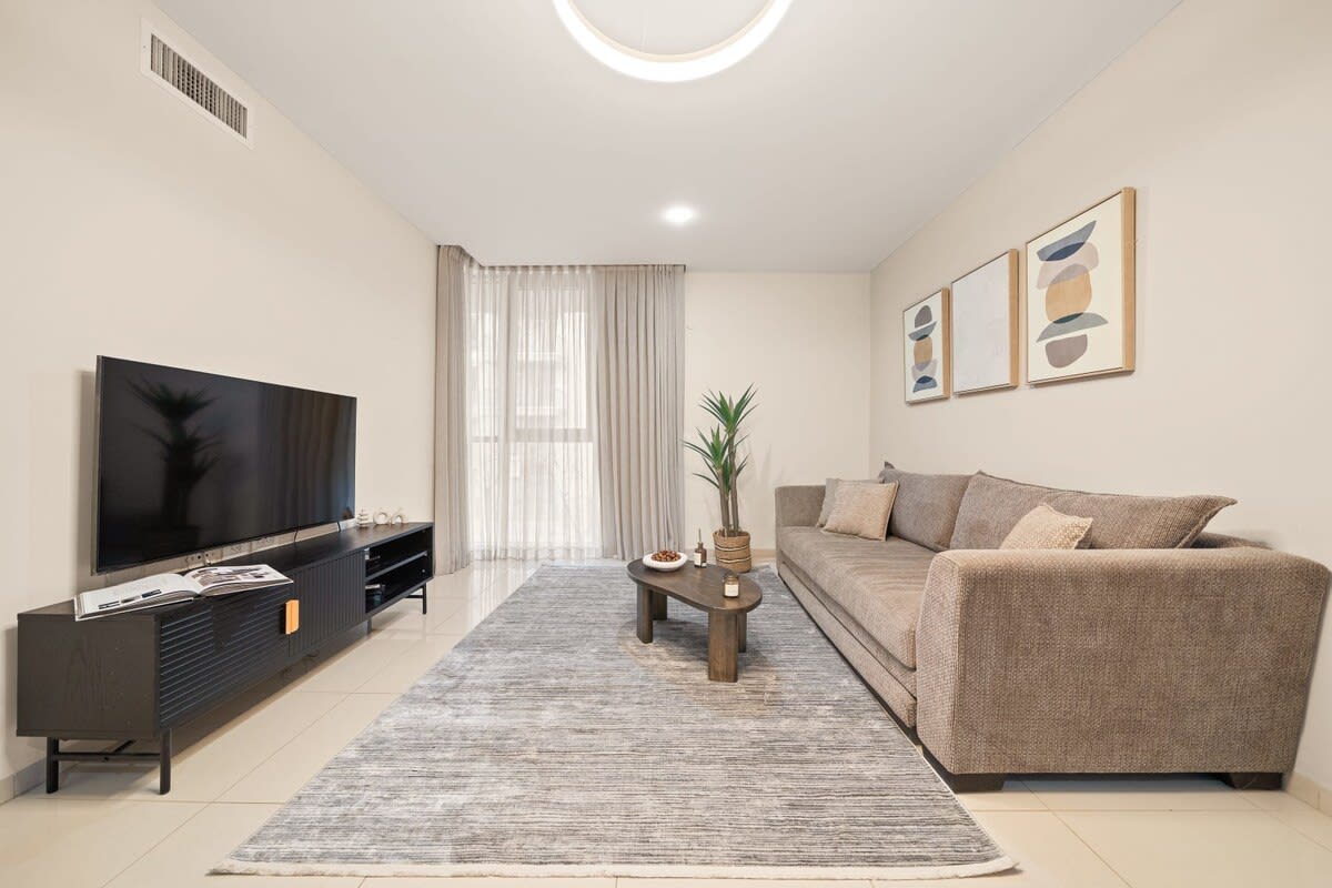 Modern & Comfortable 1-Bedroom Oasis with Luxury Amenities photo 9