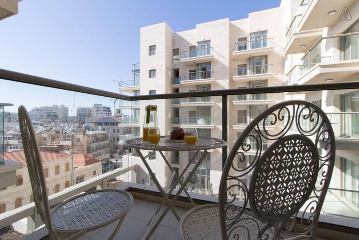 Wonderful Appart/Parking/Terrace in city center photo 4