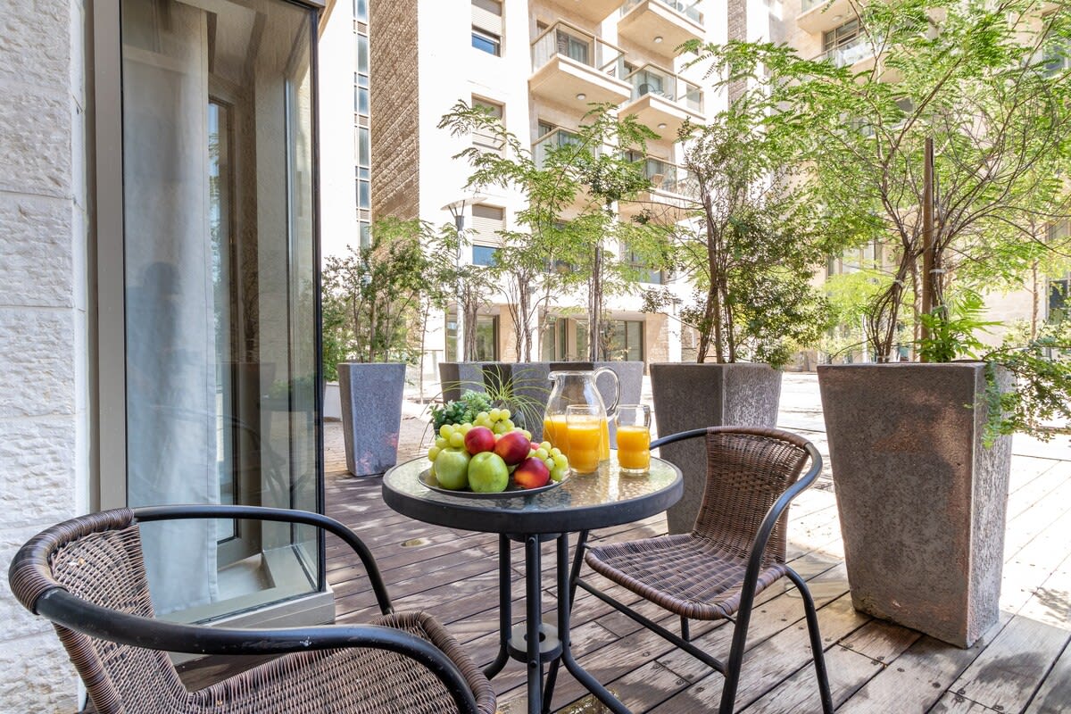 Exclusive 1 Bedroom Apartment/Parking City Center photo 16