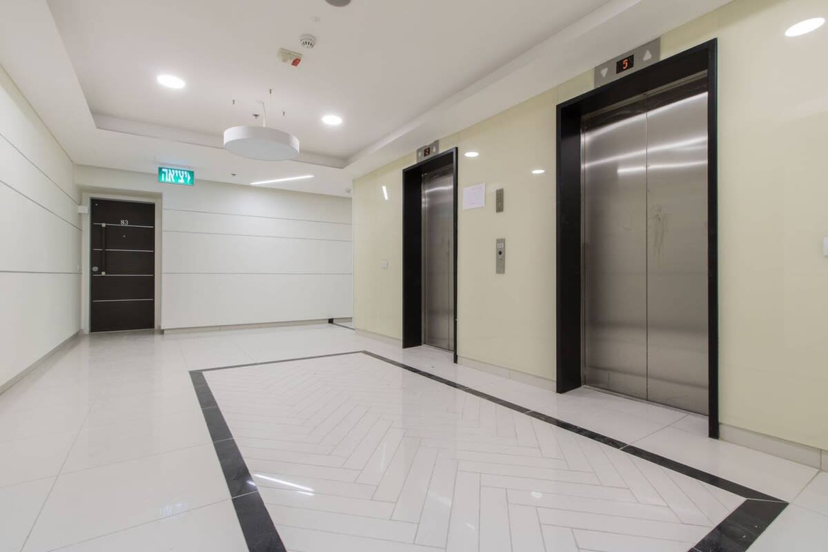 Exclusive 1 Bedroom Apartment/Parking City Center photo 17